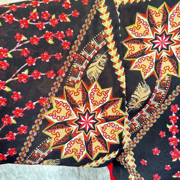 Love Tree Cherry Blossom Kimono - Large - Picture 3 of 10